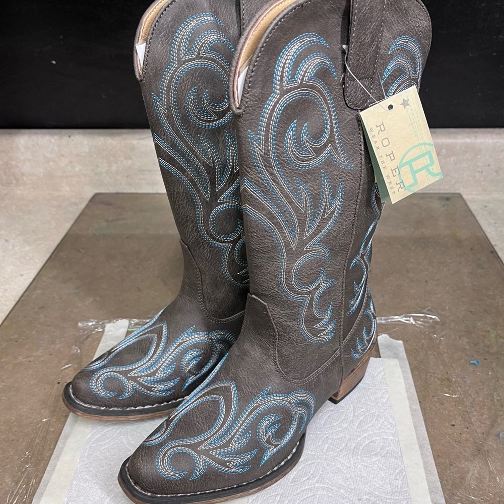 Roper Gray and Blue Heeled Boots